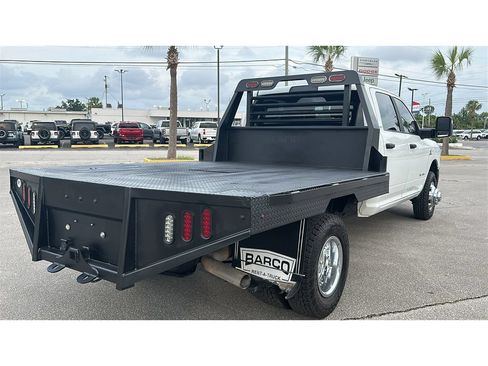 Used 2024 RAM 3500 SLT w/ Quick Order Package 2YG SLT AWD/4WD image 5