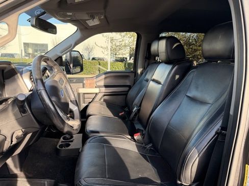 Used 2018 Ford F350 Lariat w/ Chrome Package image 8