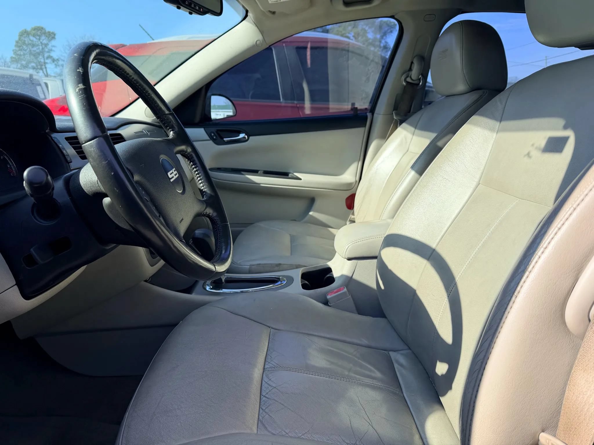 Used 2009 Chevrolet Impala SS w/ Convenience Package FWD image 7