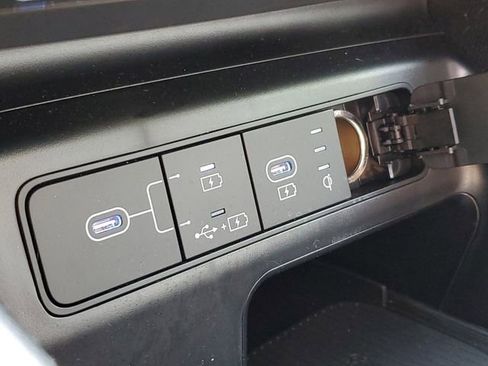 Used 2025 Hyundai Santa Cruz SEL AWD/4WD image 19