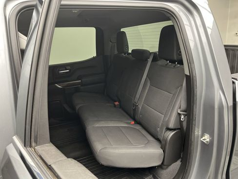 Used 2019 GMC Sierra 1500 SLE w/ SLE Value Package image 10