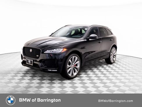 Used 2020 Jaguar F-PACE S image 1
