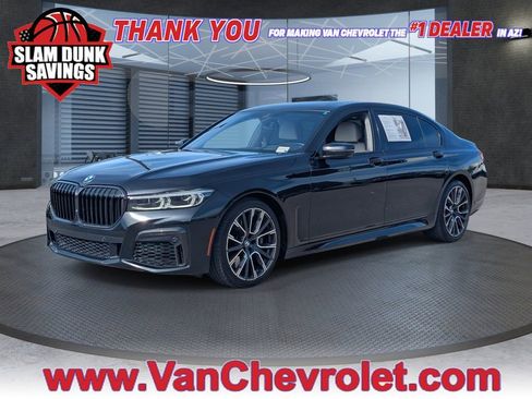 Used 2021 BMW 740i w/ M Sport Package RWD image 1