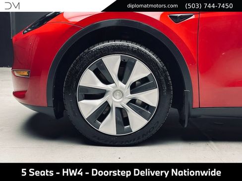 Used 2023 Tesla Model Y Long Range AWD/4WD image 37