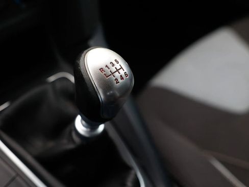 Used 2016 Ford Focus ST image 40