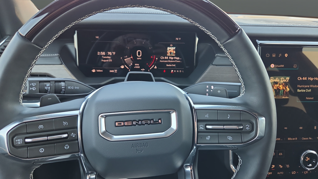 Used 2026 GMC Acadia Denali w/ Super Cruise Package AWD/4WD image 14