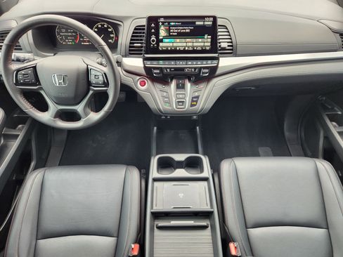 Used 2025 Honda Odyssey Sport-L image 25