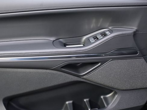 New 2026 Lincoln Navigator L Reserve AWD/4WD image 23