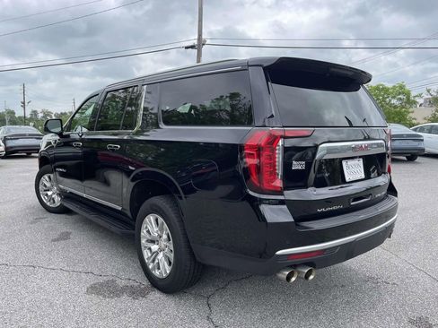 Used 2024 GMC Yukon XL Denali AWD/4WD image 5