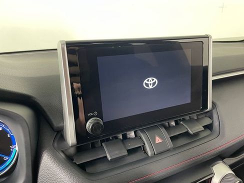 Used 2024 Toyota RAV4 SE w/ Weather & Moonroof Package AWD/4WD image 7