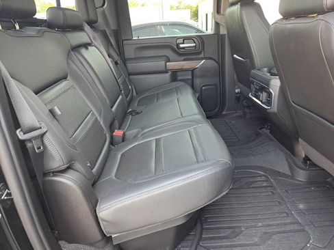 Used 2020 GMC Sierra 2500 Denali w/ Denali Ultimate Package AWD/4WD image 9