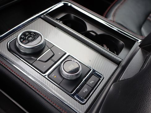 Used 2021 Ford Expedition Max Limited image 32