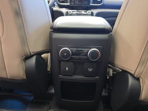 Used 2021 Ford Explorer Limited w/ Equipment Group 301A RWD image 43