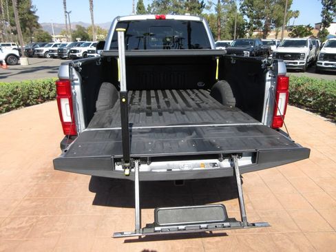 Certified 2021 Ford F250 Lariat w/ Lariat Ultimate Package AWD/4WD image 29