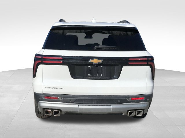Certified 2025 Chevrolet Traverse LT w/ LPO, Floor Liner Package FWD image 34