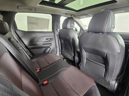 New 2026 Nissan Kicks SR w/ SR Premium Package AWD/4WD image 18