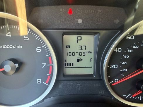 Used 2014 Subaru Crosstrek 2.0i Premium AWD/4WD image 15