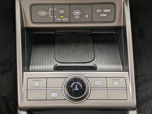 New 2025 Hyundai Kona SEL image 17