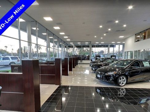 Used 2023 Subaru Crosstrek 2.5i Limited image 33