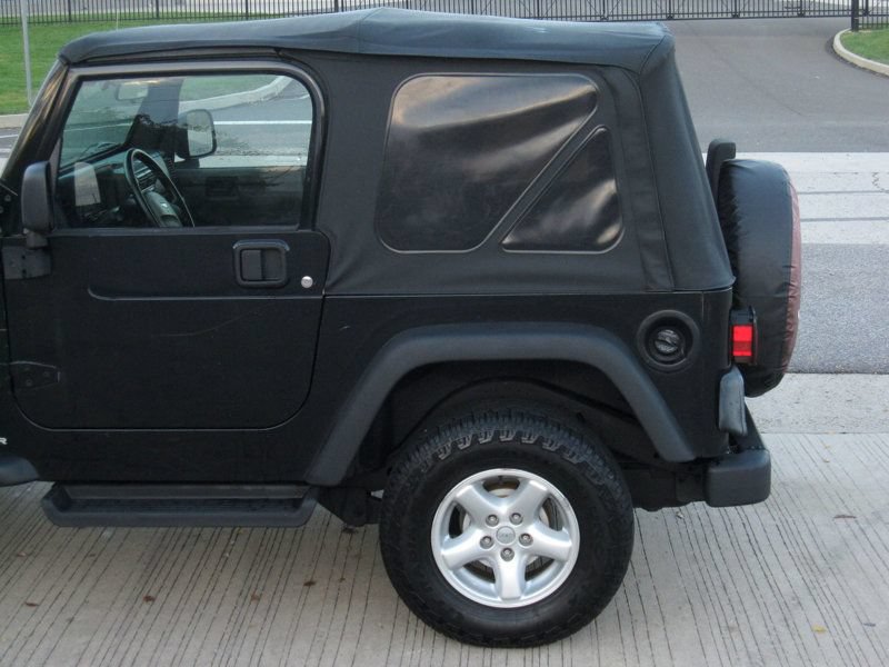 Used 2004 Jeep Wrangler X w/ Wheel Plus Group AWD/4WD image 8