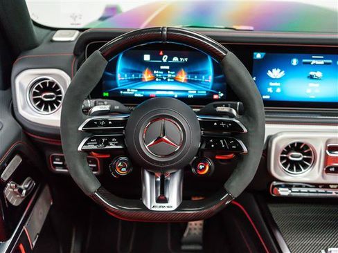 Used 2025 Mercedes-Benz G 63 AMG 4MATIC image 24