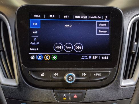 Used 2021 Chevrolet Malibu LS FWD image 25