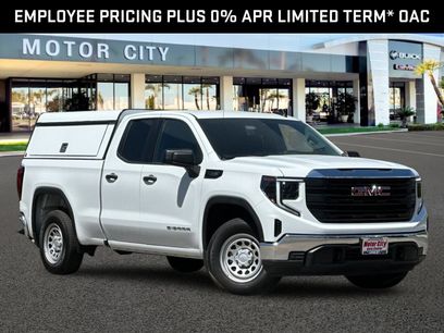 New 2026 GMC Sierra 1500 Pro w/ Pro Value Package