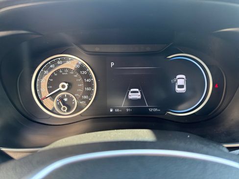 Used 2026 Genesis G70 2.5T RWD image 42