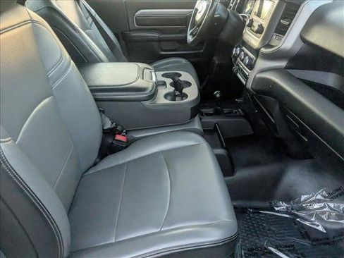 Used 2019 RAM 3500 Tradesman image 17