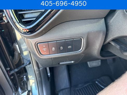Used 2025 Kia Soul GT-Line w/ GT-Line Technology Package image 26