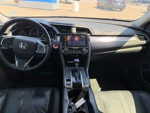 Used 2018 Honda Civic Touring image 8