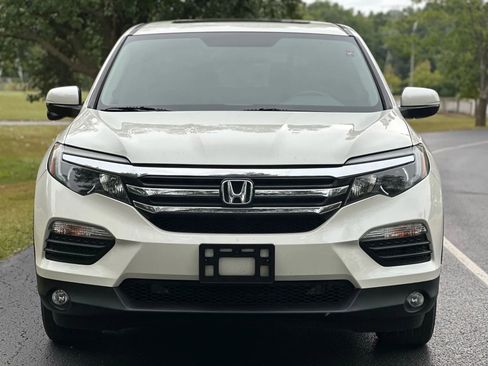 Used 2017 Honda Pilot EX-L image 3