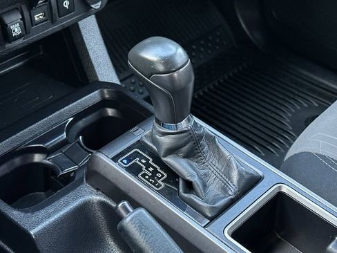 Used 2023 Toyota Tacoma TRD Off-Road image 22