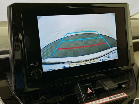 Certified 2025 Toyota Corolla LE image 17