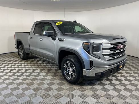 New 2026 GMC Sierra 1500 SLE w/ X31 Off-Road Package AWD/4WD image 24