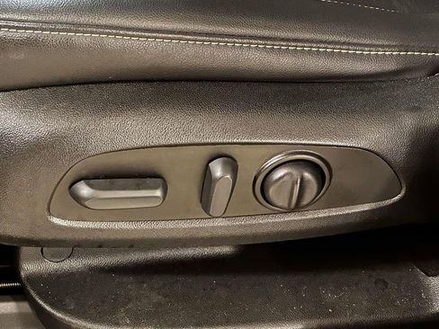 Used 2023 Chevrolet Traverse LT w/ LPO, Floor Liner Package image 13