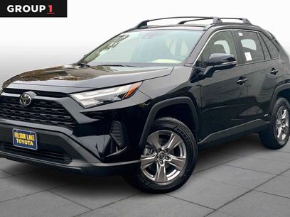 New 2025 Toyota RAV4 XLE