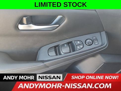 New 2025 Nissan Sentra SV FWD image 6