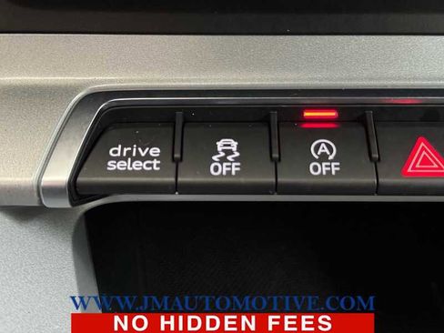 Used 2022 Audi Q3 2.0T Premium image 32