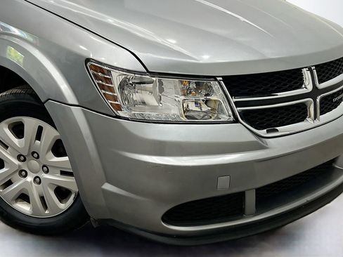 Used 2018 Dodge Journey SE w/ Popular Equipment Group image 42