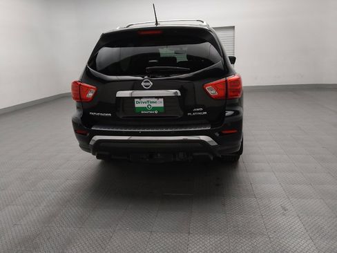 Used 2017 Nissan Pathfinder Platinum image 7