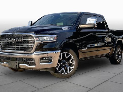 Used 2025 RAM 1500 Laramie w/ Trailer Tow Group AWD/4WD image 3