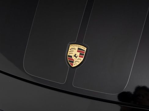 Certified 2021 Porsche 911 Carrera 4S image 40