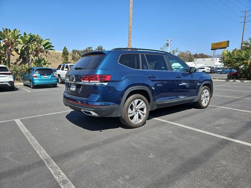 Certified 2023 Volkswagen Atlas SE w/ Panoramic Sunroof Package FWD image 5