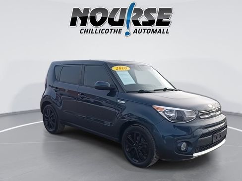 Used 2018 Kia Soul + image 2