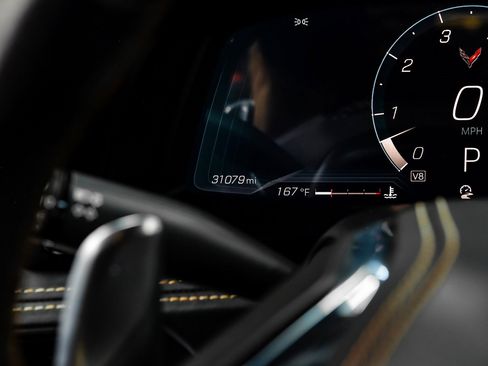 Used 2022 Chevrolet Corvette Stingray Premium Cpe w/ Z51 Performance Package image 27