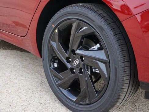 New 2026 Hyundai Elantra SEL Sport Premium FWD image 7