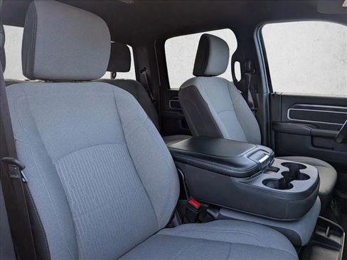 Used 2024 RAM 3500 Big Horn image 21