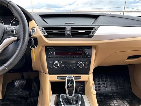 Used 2015 BMW X1 sDrive28i image 18