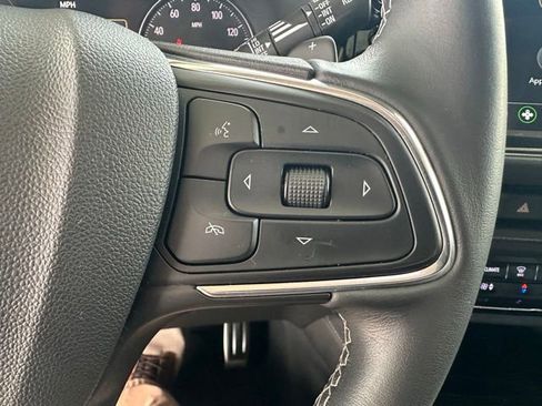 Used 2023 Buick Envision Essence w/ Sport Touring Package FWD image 39